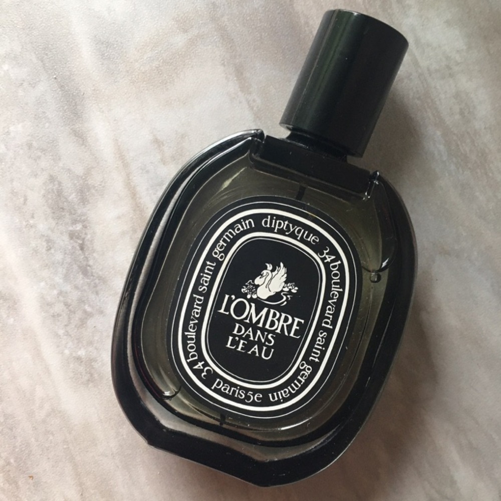 Dyptique eau de parfum
Scent:  L'Ombre Dans L'Eau